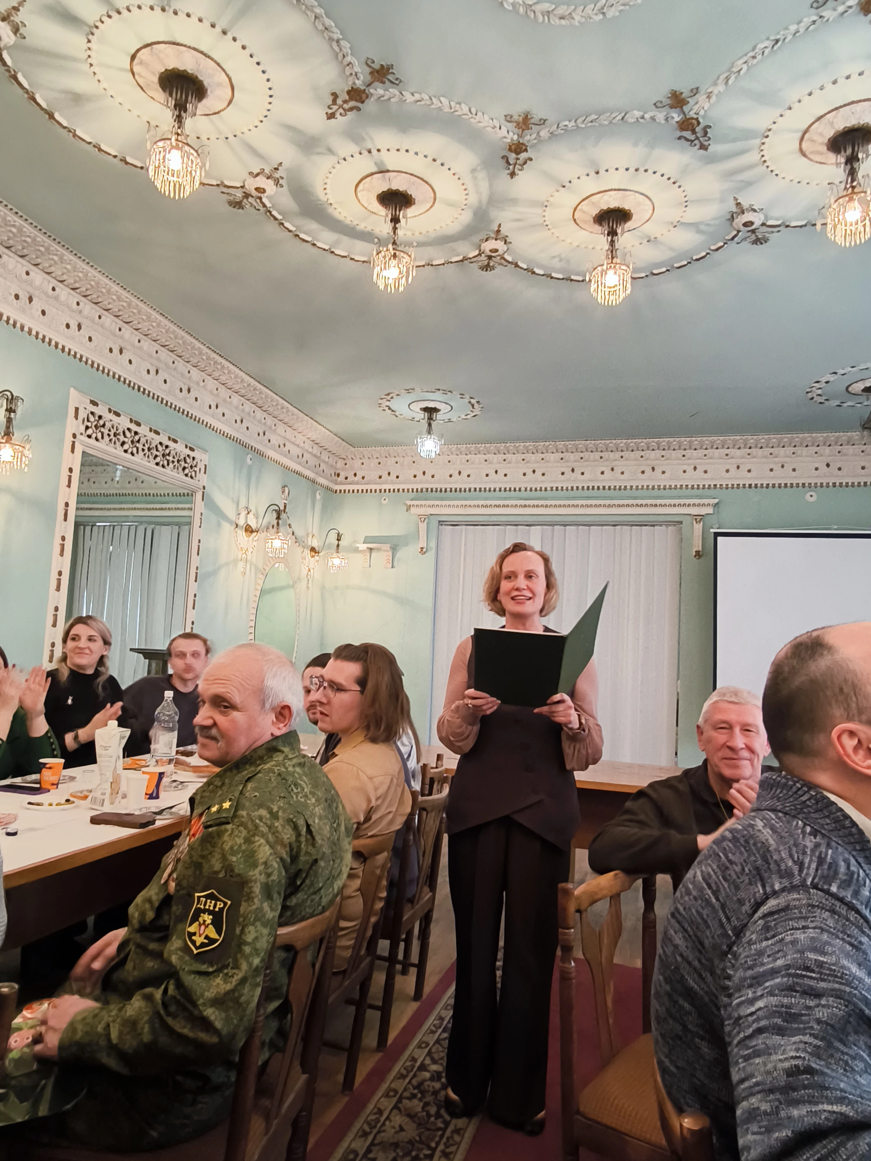 Торжественное собрание трудового коллектива, фото1